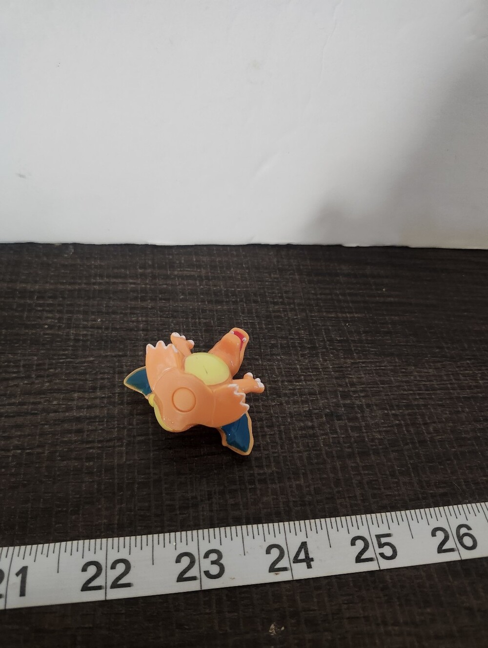 Charizard - Picture 4 of 7